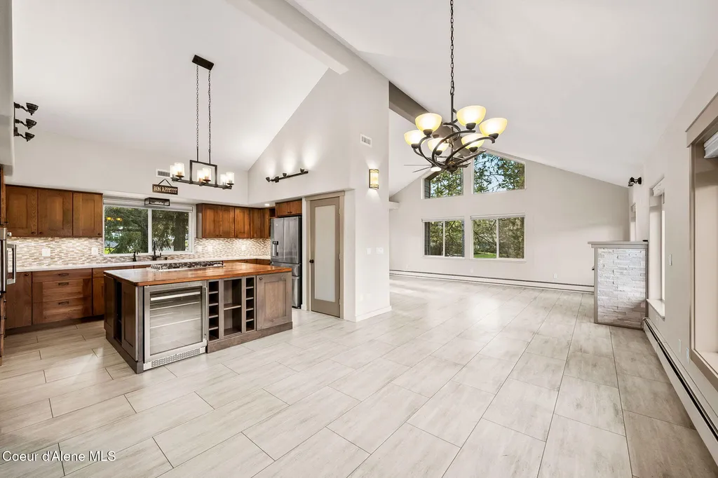 2885 E Point Hayden Drive Hayden Lake ID 83835