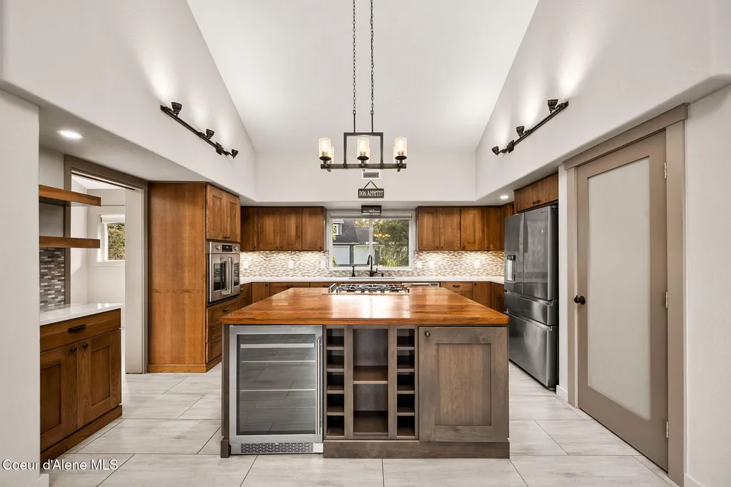 2885 E Point Hayden Drive Hayden Lake ID 83835