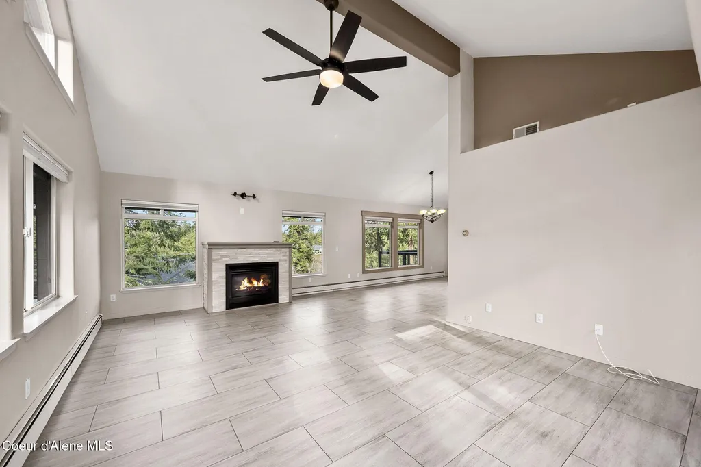 2885 E Point Hayden Drive Hayden Lake ID 83835