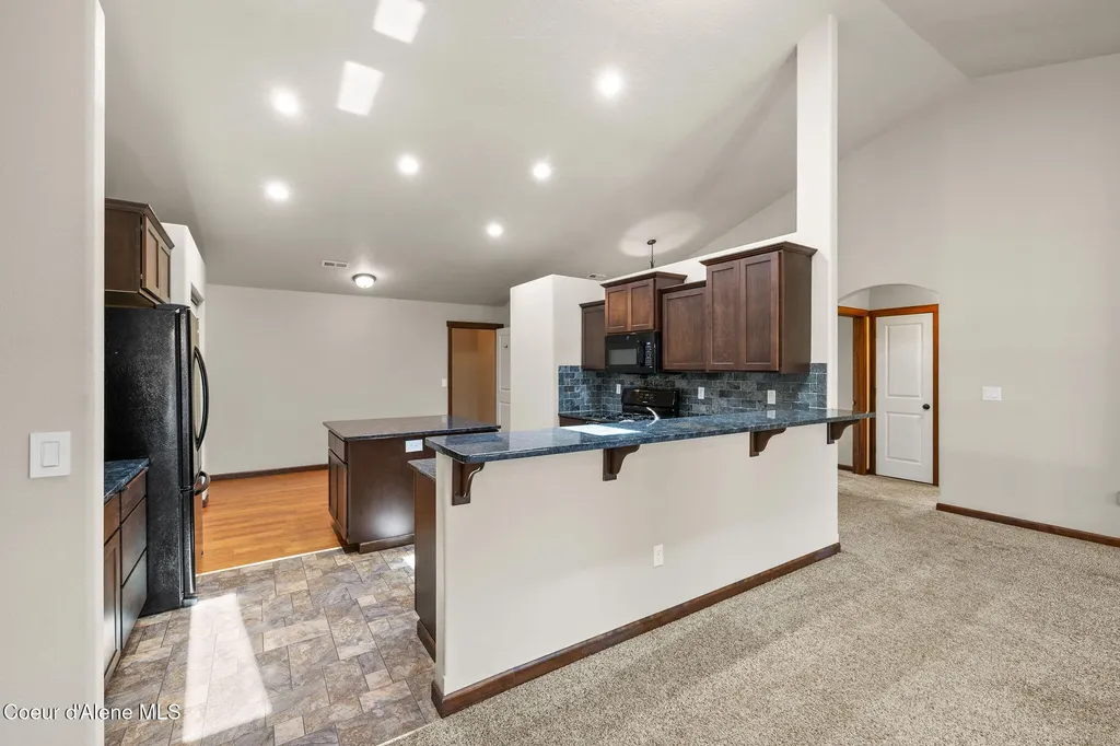 2912 E Thrush Drive Post Falls ID 83854