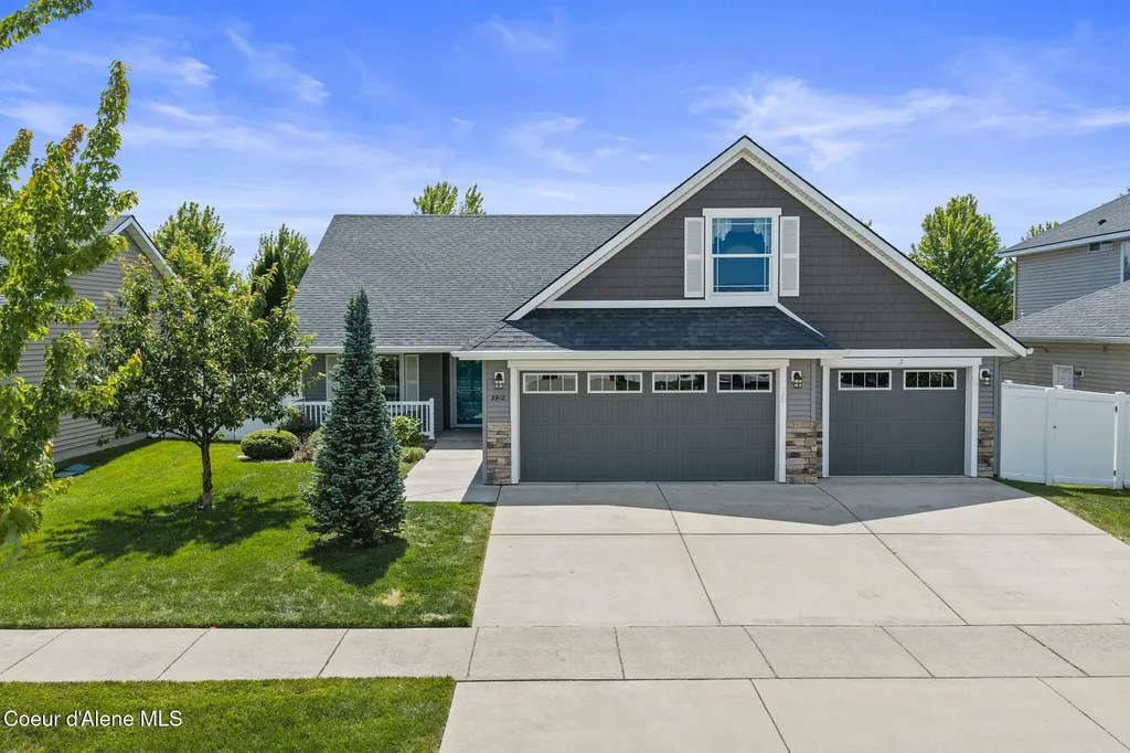 2912 E Thrush Drive Post Falls ID 83854