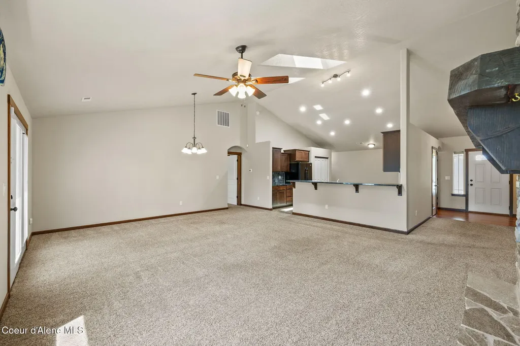 2912 E Thrush Drive Post Falls ID 83854