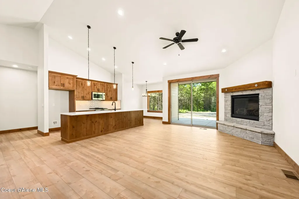 98 Carbonate Lane Oldtown ID 83822
