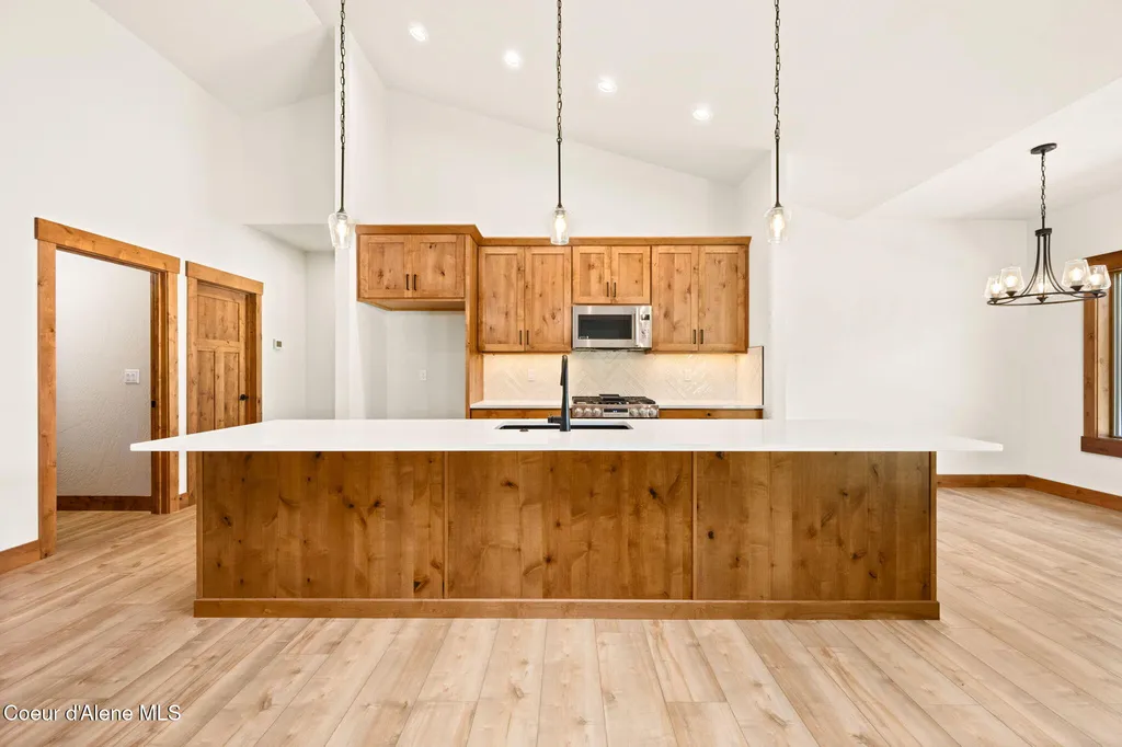 98 Carbonate Lane Oldtown ID 83822