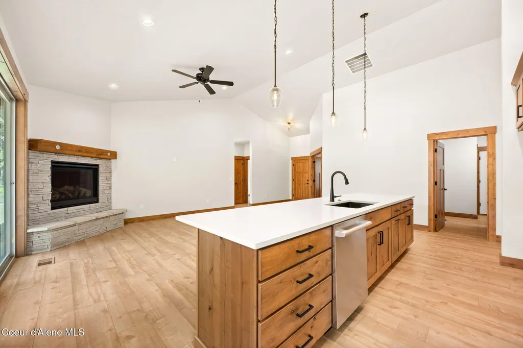 98 Carbonate Lane Oldtown ID 83822