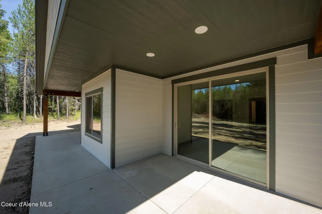 98 Carbonate Lane Oldtown ID 83822
