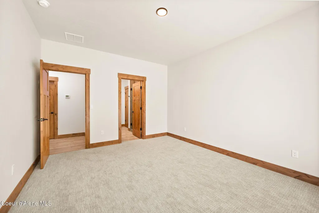 98 Carbonate Lane Oldtown ID 83822