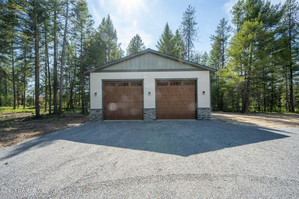 98 Carbonate Lane Oldtown ID 83822