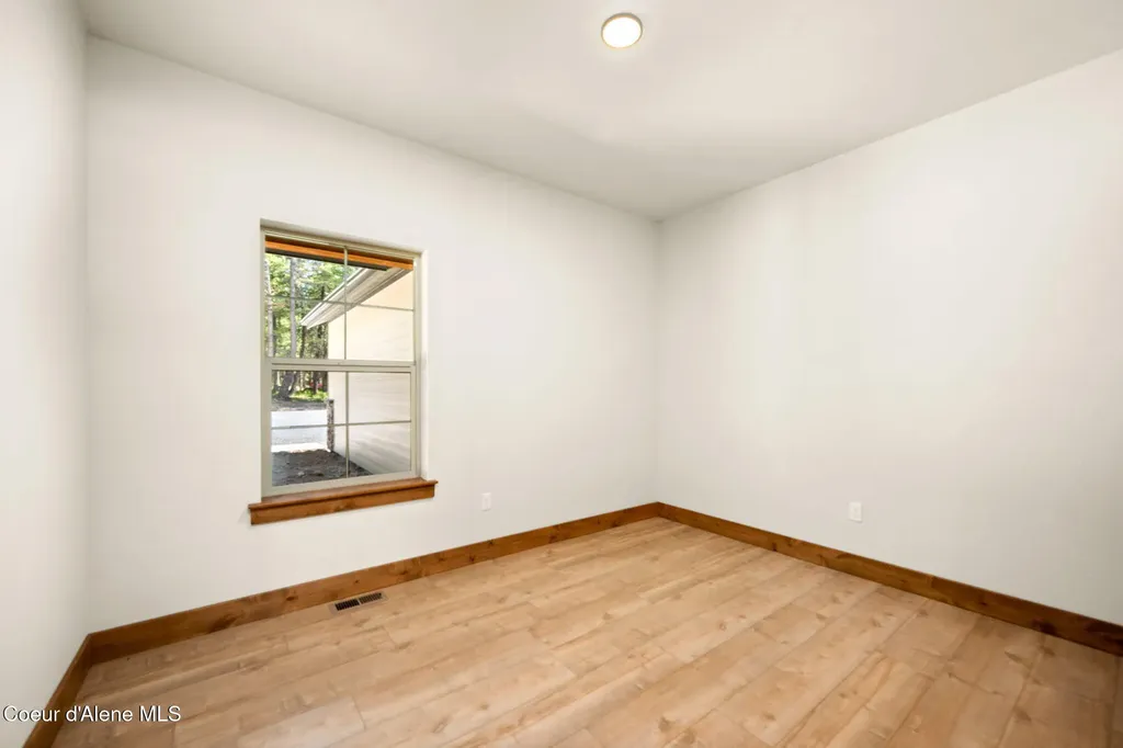 98 Carbonate Lane Oldtown ID 83822
