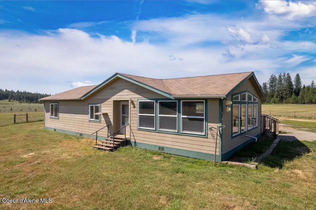 51 Bowers Trail Spirit Lake ID 83869