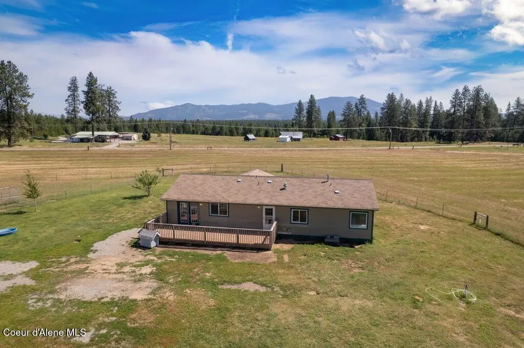 51 Bowers Trail Spirit Lake ID 83869
