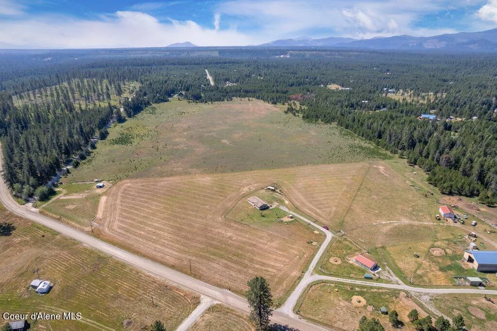 51 Bowers Trail Spirit Lake ID 83869