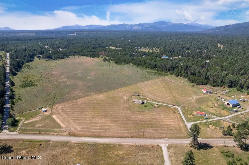 51 Bowers Trail Spirit Lake ID 83869