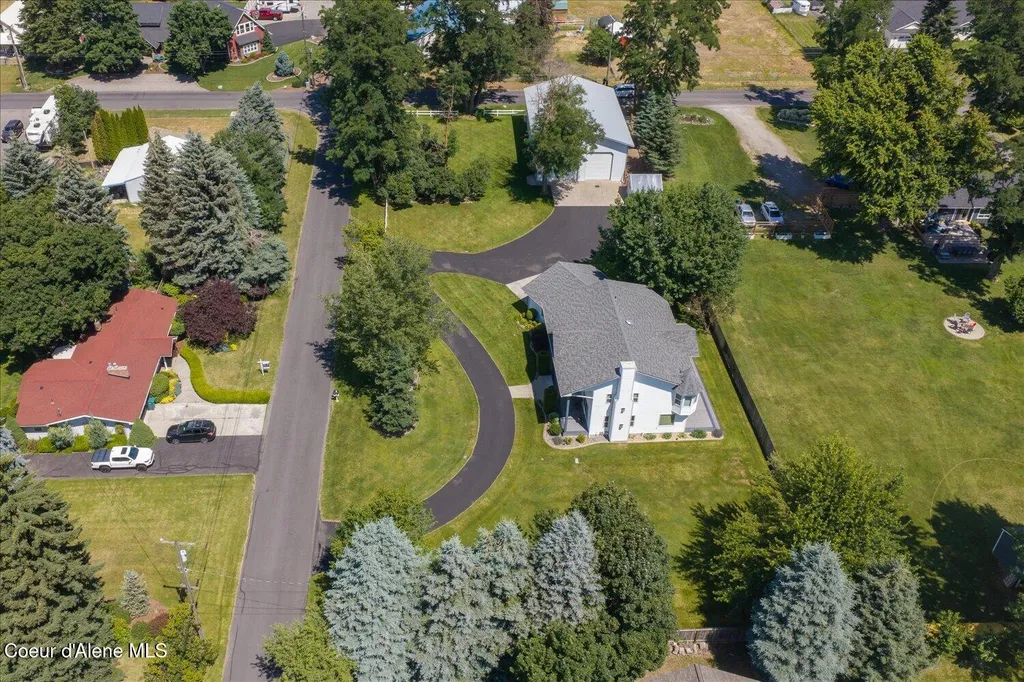 7520 N Mount Carrol Street Dalton Gardens ID 83815