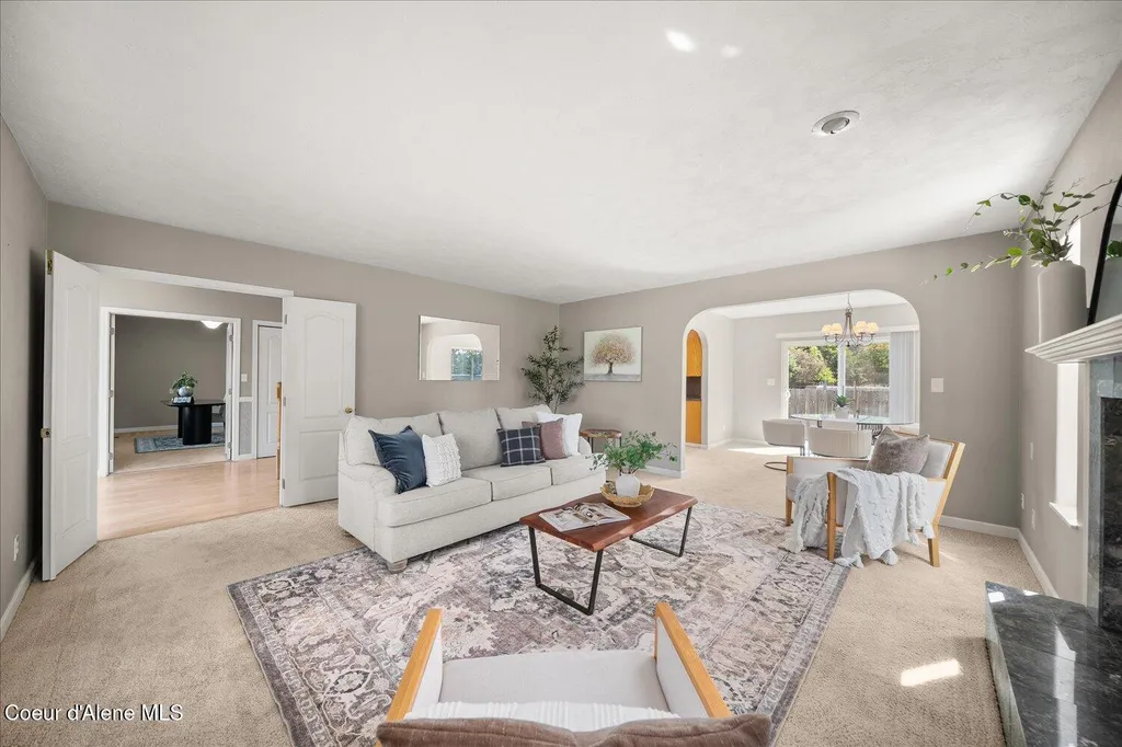 7520 N Mount Carrol Street Dalton Gardens ID 83815