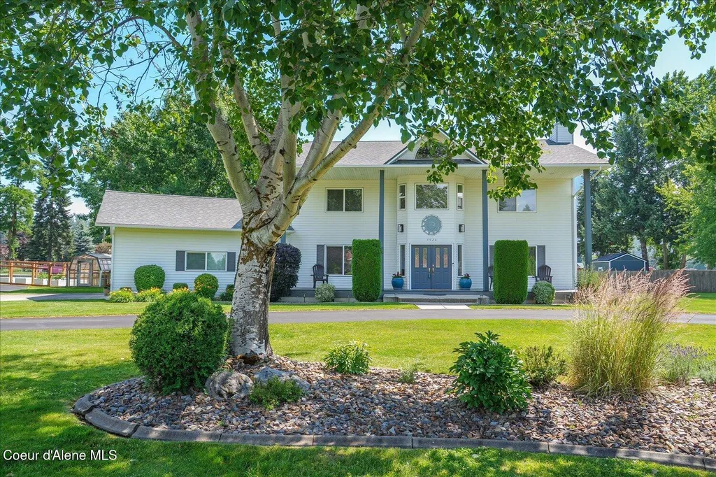7520 N Mount Carrol Street Dalton Gardens ID 83815