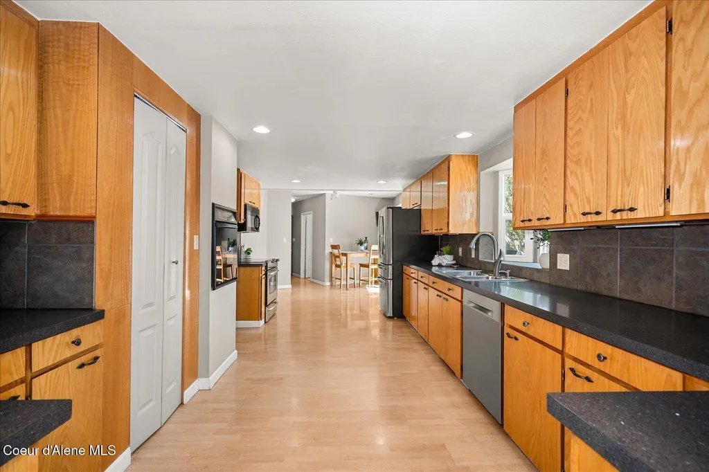 7520 N Mount Carrol Street Dalton Gardens ID 83815