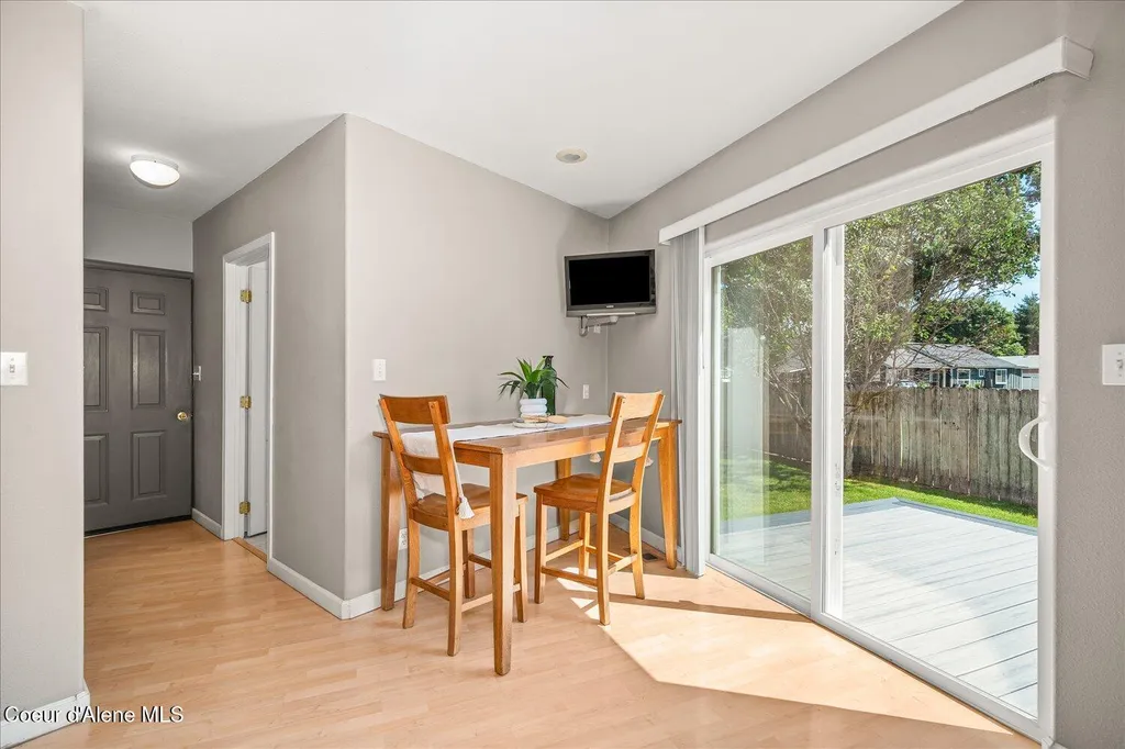 7520 N Mount Carrol Street Dalton Gardens ID 83815