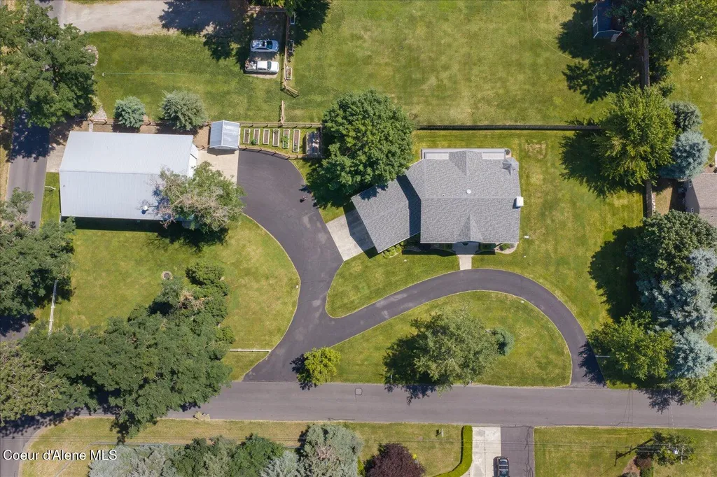 7520 N Mount Carrol Street Dalton Gardens ID 83815