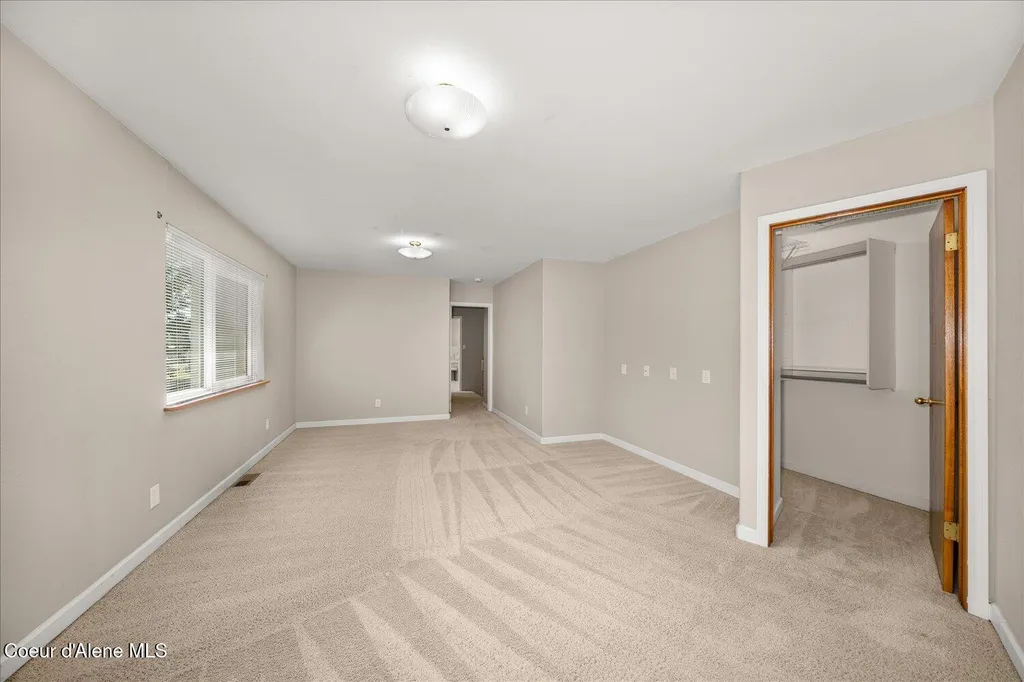 7520 N Mount Carrol Street Dalton Gardens ID 83815