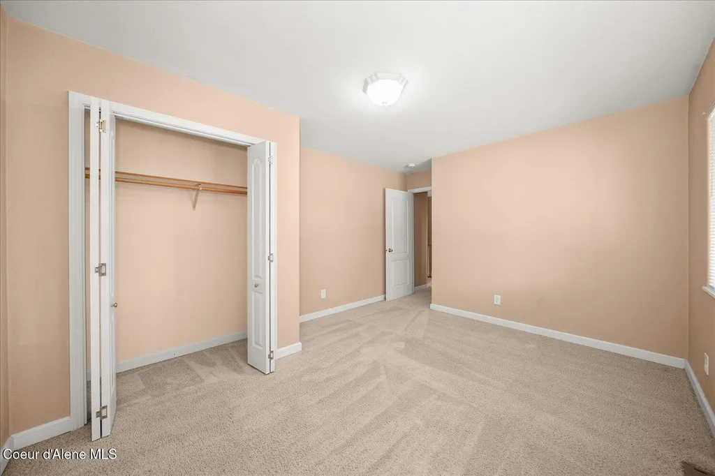 7520 N Mount Carrol Street Dalton Gardens ID 83815