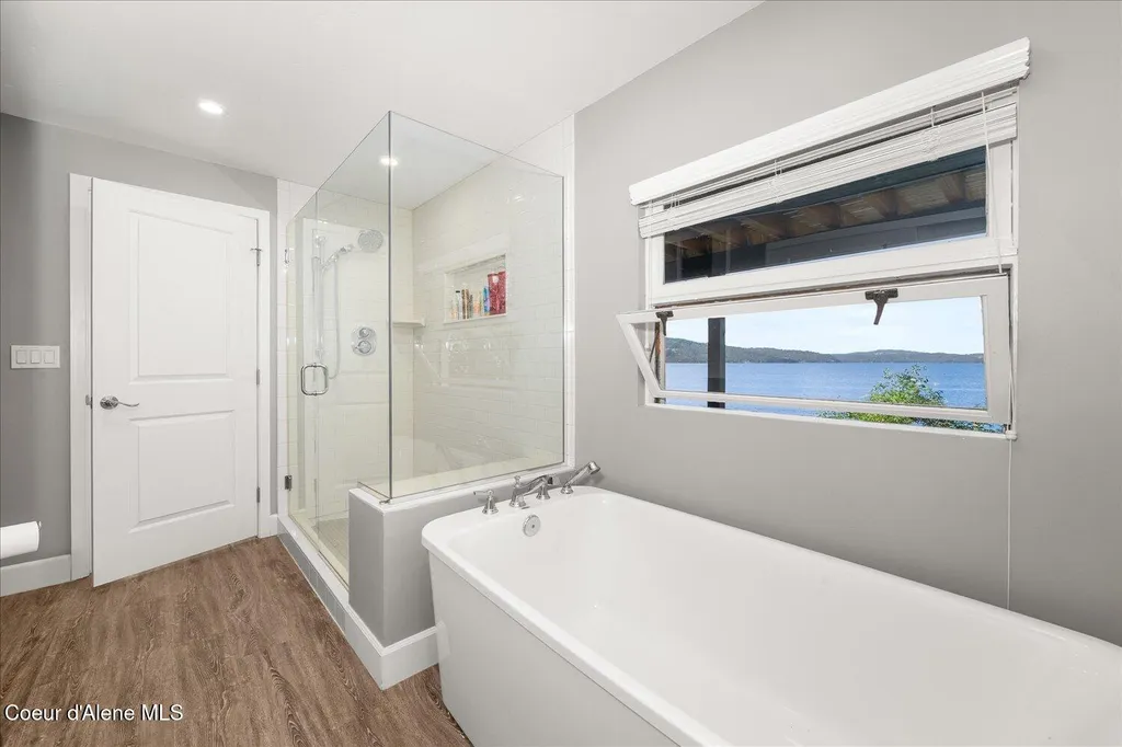 15109 S Pebble Beach Loop Harrison ID 83833