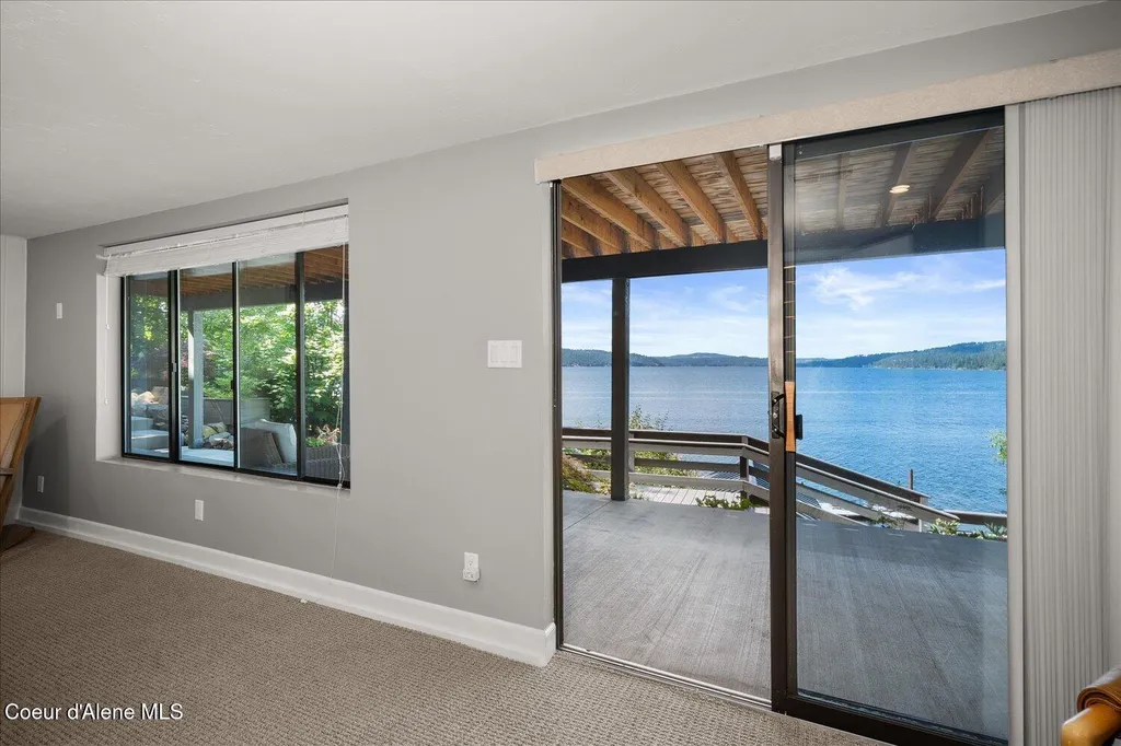 15109 S Pebble Beach Loop Harrison ID 83833