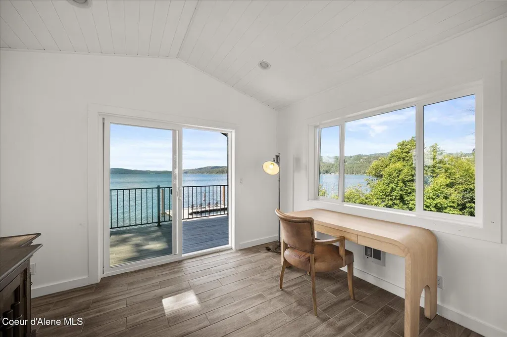15109 S Pebble Beach Loop Harrison ID 83833
