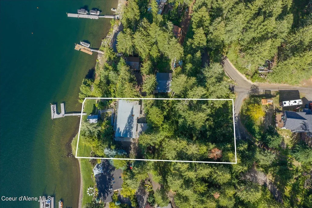 15109 S Pebble Beach Loop Harrison ID 83833