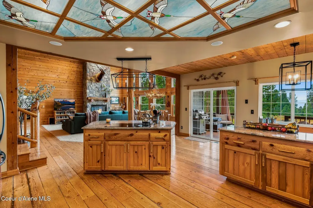 235 Kiebert Loop Hope ID 83836