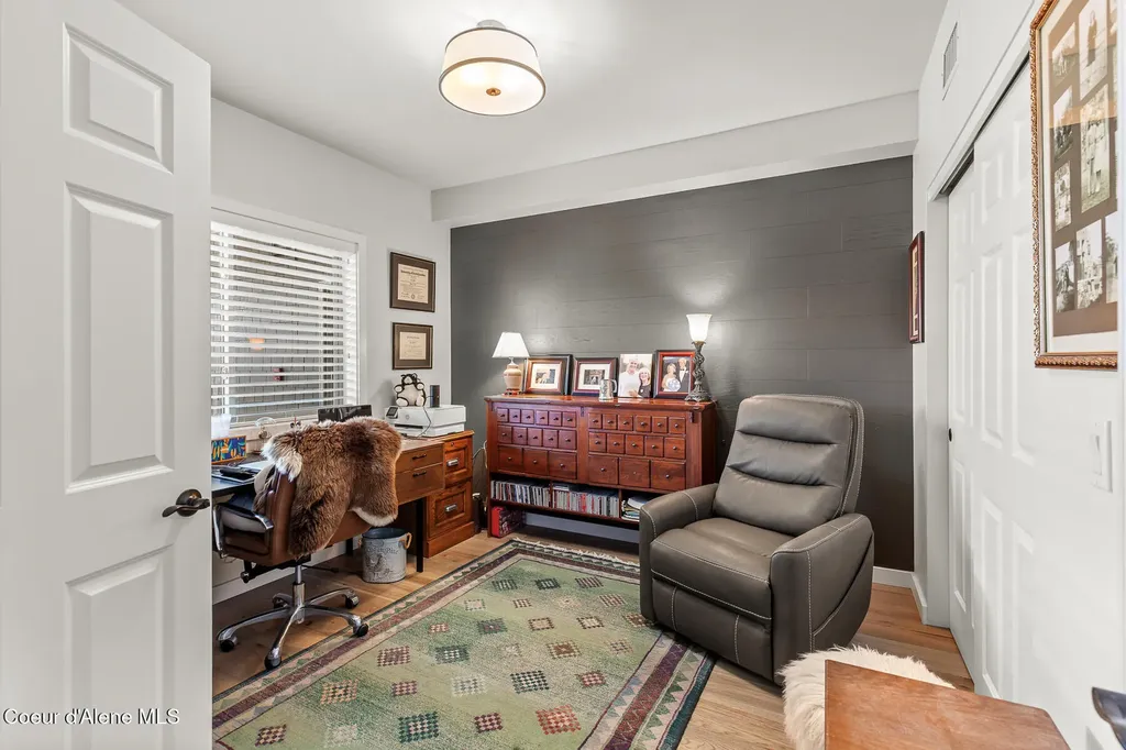 355 W Waterside Drive Post Falls ID 83854