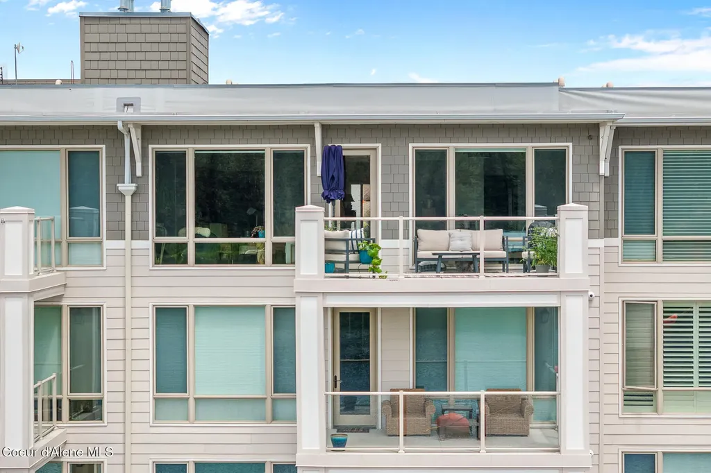 355 W Waterside Drive Post Falls ID 83854