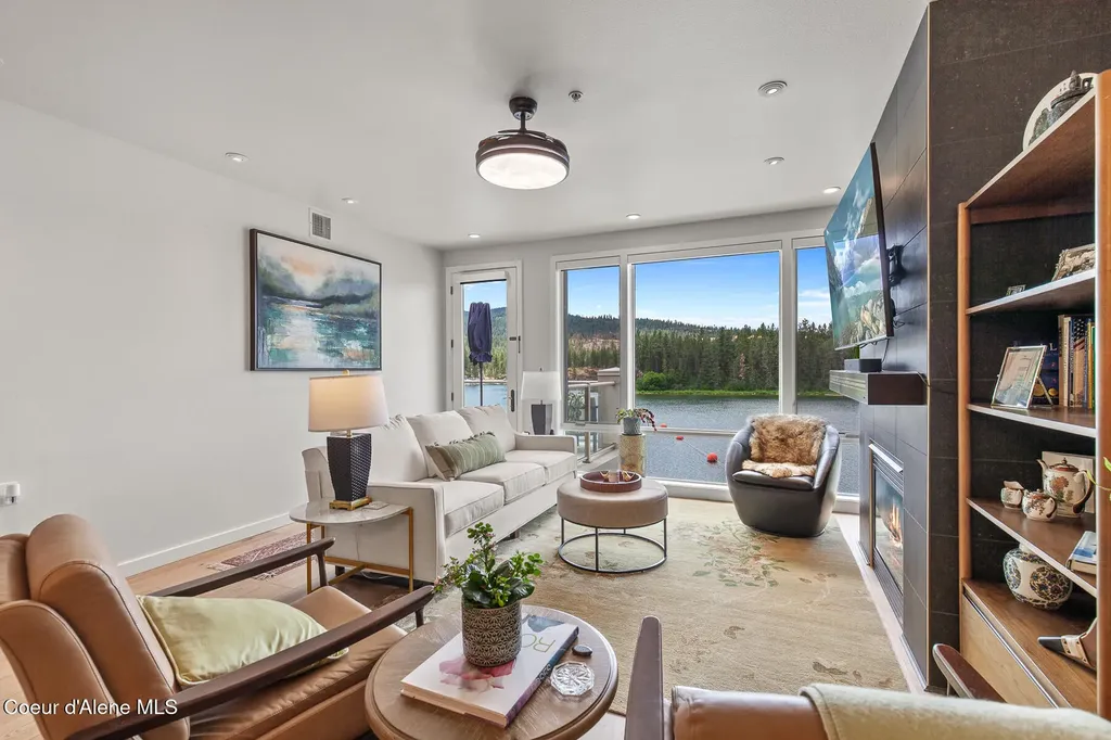355 W Waterside Drive Post Falls ID 83854