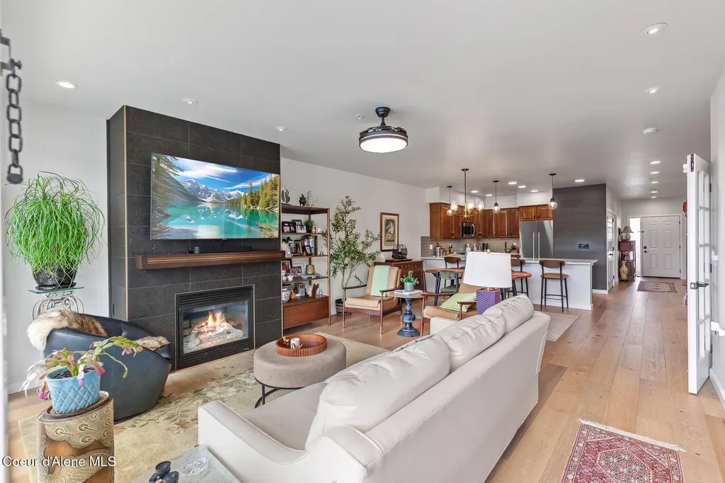 355 W Waterside Drive Post Falls ID 83854