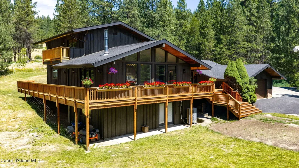 15565 Idaho 97 Harrison ID 83833