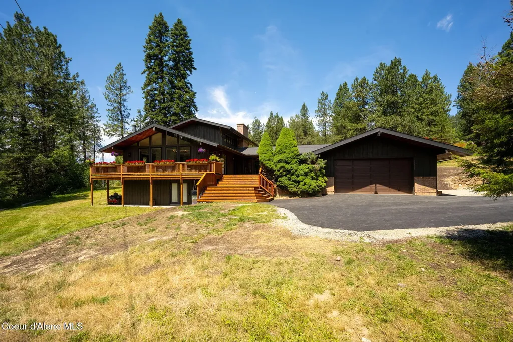 15565 Idaho 97 Harrison ID 83833