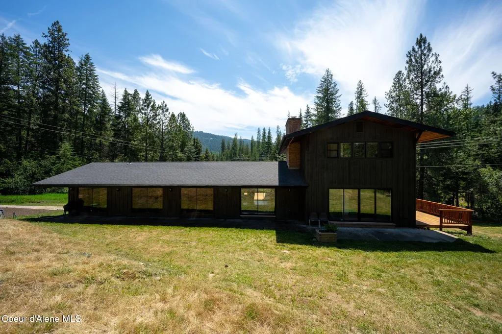 15565 Idaho 97 Harrison ID 83833