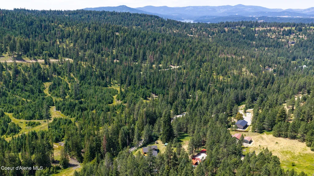 15565 Idaho 97 Harrison ID 83833