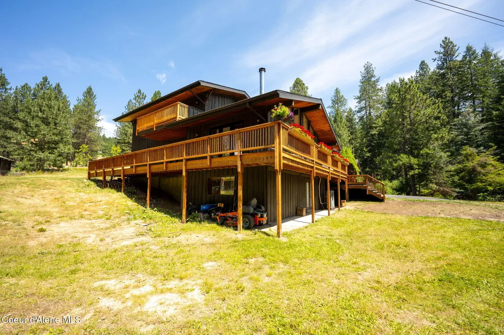 15565 Idaho 97 Harrison ID 83833