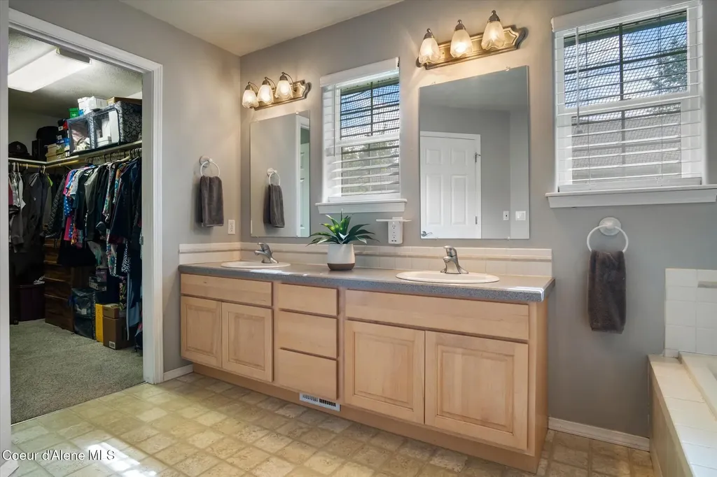 5199 W Village Boulevard Rathdrum ID 83858