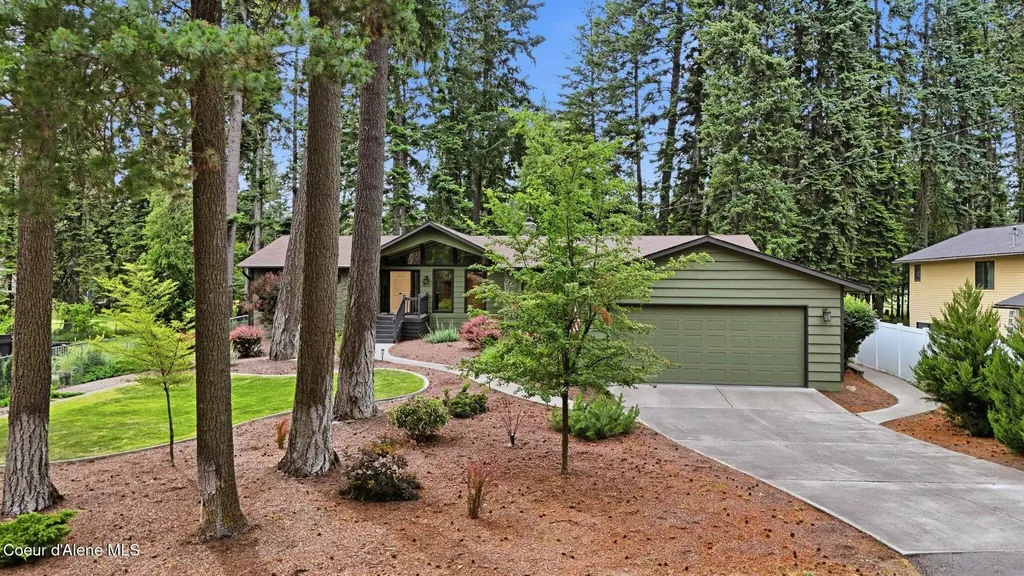 12049 N Brighton Court Hayden ID 83835
