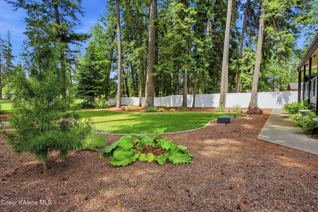 12049 N Brighton Court Hayden ID 83835
