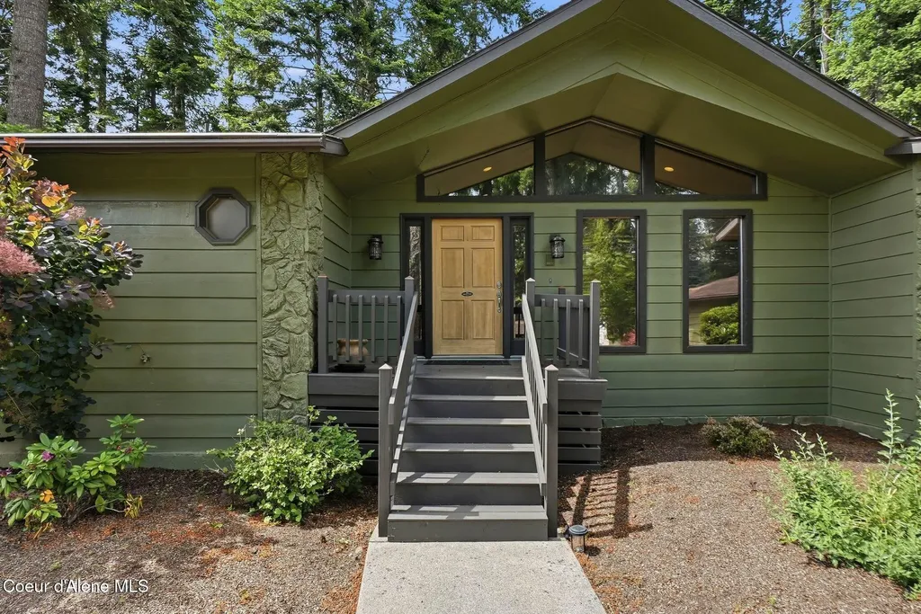 12049 N Brighton Court Hayden ID 83835