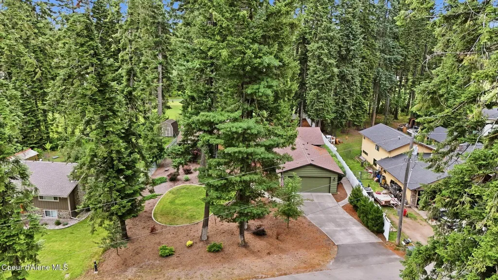 12049 N Brighton Court Hayden ID 83835