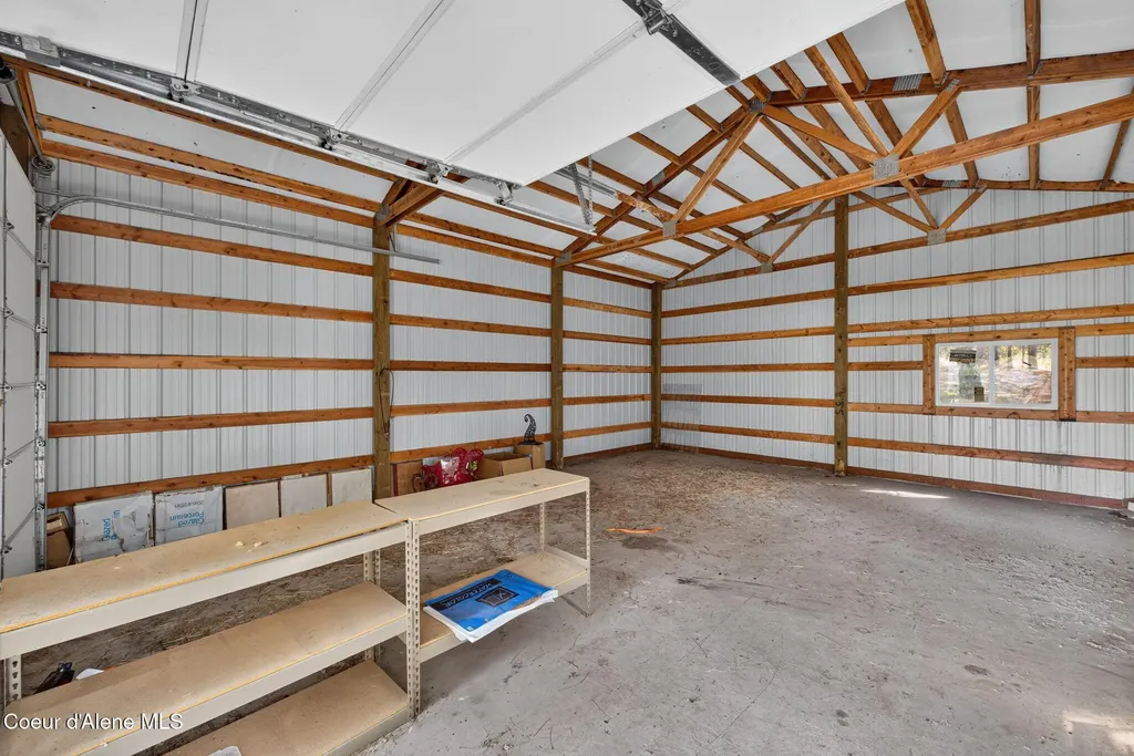 2953 E Badger Road Harrison ID 83833