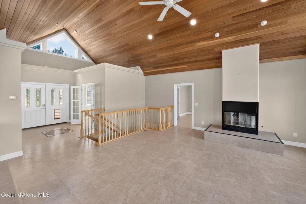 2953 E Badger Road Harrison ID 83833