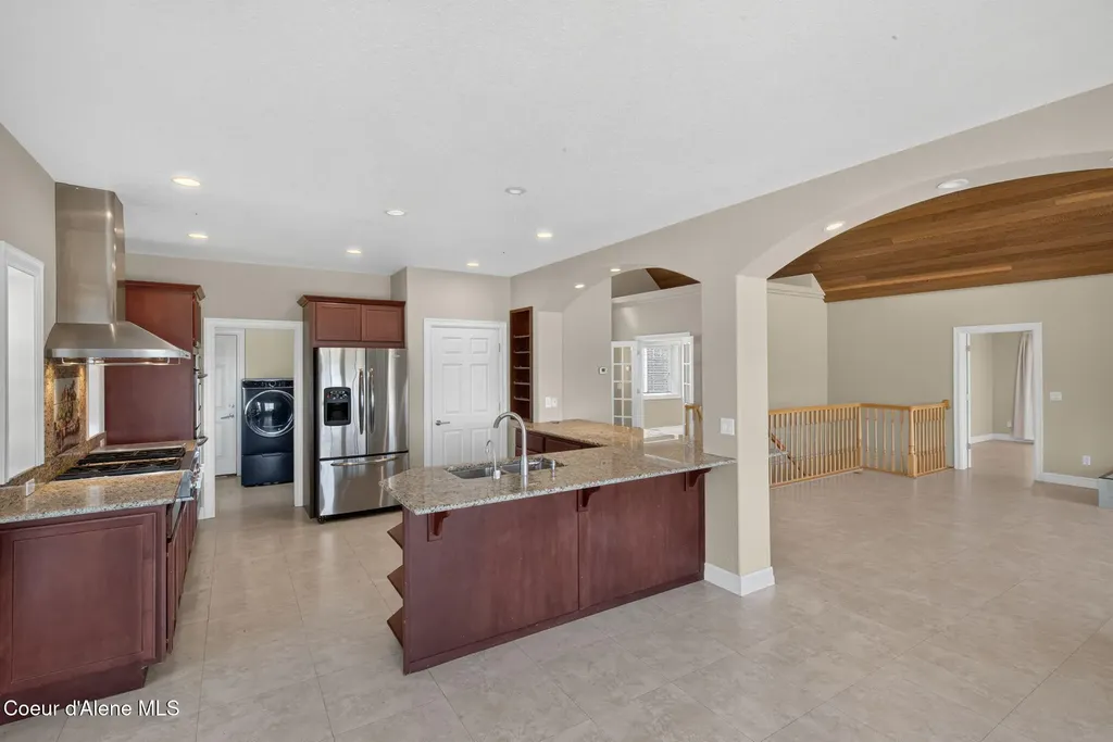 2953 E Badger Road Harrison ID 83833