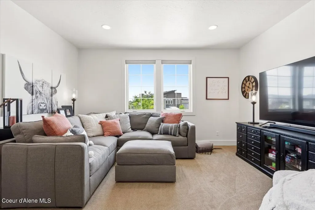 3794 S Single Tree Avenue Boise ID 83716