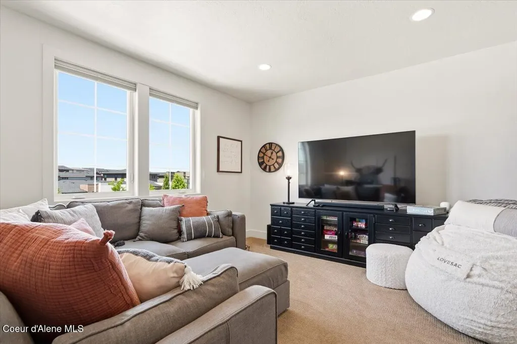 3794 S Single Tree Avenue Boise ID 83716