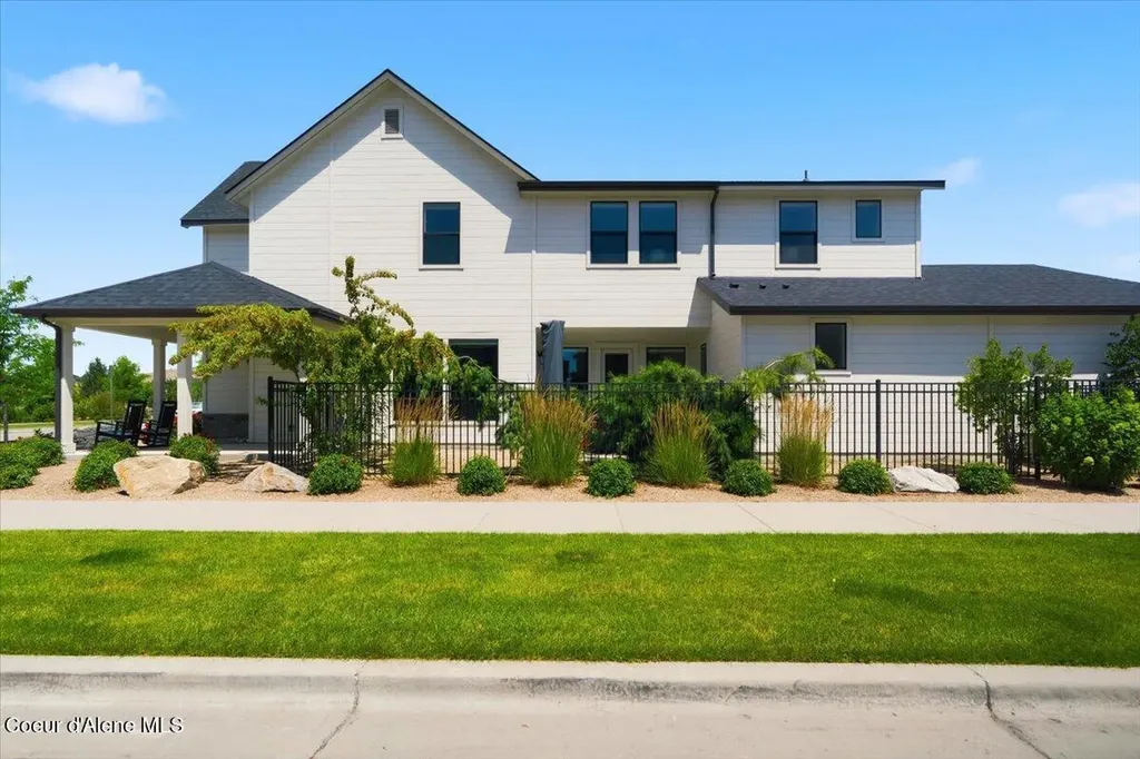 3794 S Single Tree Avenue Boise ID 83716